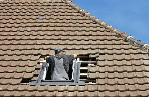 Pose de velux - Villemoustaussou